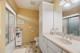 412 Ledgewood Dr, Fond du Lac, WI 54937 - Photo 25