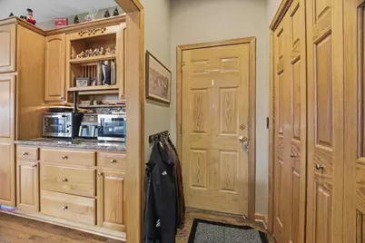 412 Ledgewood Drive, Fond du Lac, WI 54937 - Photo 19