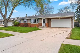 1870 Gary Ln, Green Bay, WI 54303 - Photo 49
