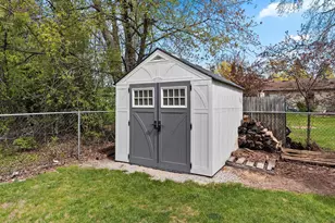 1870 Gary Ln, Green Bay, WI 54303 - Photo 41
