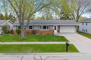 1870 Gary Ln, Green Bay, WI 54303 - Photo 47