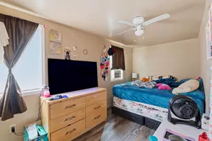 1217 St Clair St, Green Bay, WI 54301 - Photo 9