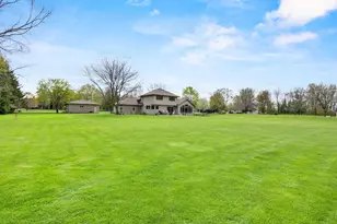 3022 Fairwinds Dr, Neenah, WI 54956 - Photo 59