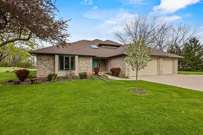 3022 Fairwinds Drive, Neenah, WI 54956 - Photo 67