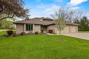 3022 Fairwinds Dr, Neenah, WI 54956 - Photo 67
