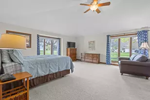 3022 Fairwinds Dr, Neenah, WI 54956 - Photo 17