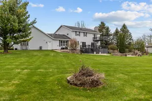 W8078 Hillcrest Ct, Hortonville, WI 54944 - Photo 67