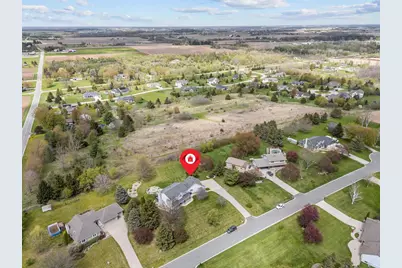 W8078 Hillcrest Court, Hortonville, WI 54944 - Photo 7