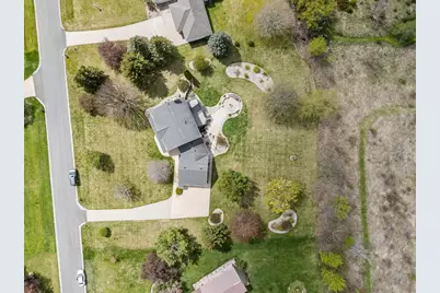 W8078 Hillcrest Court, Hortonville, WI 54944 - Photo 9