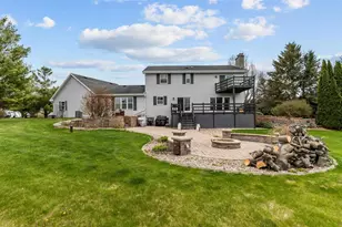 W8078 Hillcrest Ct, Hortonville, WI 54944 - Photo 57