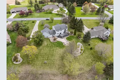W8078 Hillcrest Court, Hortonville, WI 54944 - Photo 15