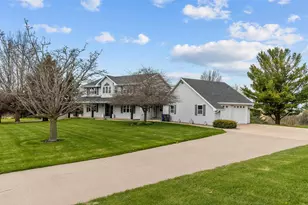 W8078 Hillcrest Ct, Hortonville, WI 54944 - Photo 61