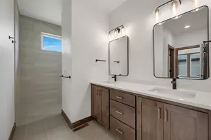 1624 N Honeysuckle Circle, De Pere, WI 54115 - Photo 37