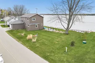 3904 Sand Bay Point Rd, Sturgeon Bay, WI 54235 - Photo 27