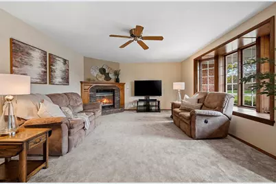 2504 Stonegate Drive, Suamico, WI 54313 - Photo 5