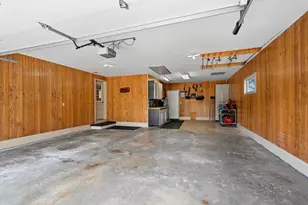 2504 Stonegate Dr, Suamico, WI 54313 - Photo 43