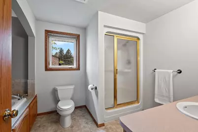 2504 Stonegate Drive, Suamico, WI 54313 - Photo 19