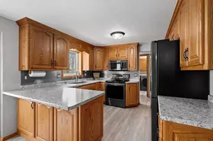 2504 Stonegate Dr, Suamico, WI 54313 - Photo 7