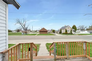 307 Ogden St, Marinette, WI 54143 - Photo 45