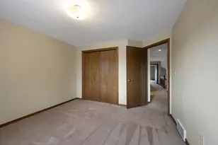 2228 Lost Dauphin Rd, De Pere, WI 54115 - Photo 37