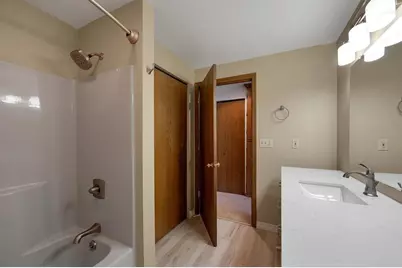 2228 Lost Dauphin Road, De Pere, WI 54115 - Photo 33