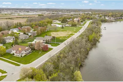 2228 Lost Dauphin Road, De Pere, WI 54115 - Photo 45