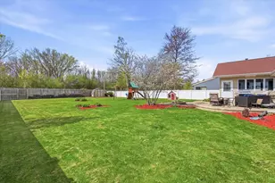 917 E Kramer Ln, Appleton, WI 54915 - Photo 5