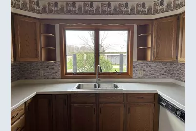 N9898 State Road 110, Marion, WI 54950 - Photo 5
