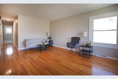 1519 Adams Avenue, Oshkosh, WI 54902 - Photo 7