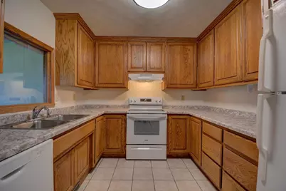 N280 Eastowne Lane, Appleton, WI 54915 - Photo 13
