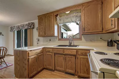 1260 Briarwood Drive, Menasha, WI 54952 - Photo 15