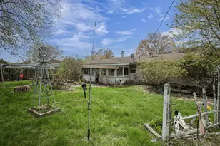 206 S Midpark Dr, Appleton, WI 54915 - Photo 5