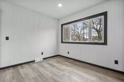 335 1st Street, Menominee, MI 49858 - Photo 31