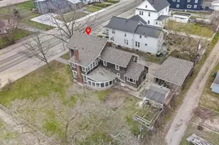 335 1st St, Menominee, MI 49858 - Photo 73