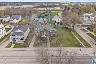 335 1st St, Menominee, MI 49858 - Photo 69