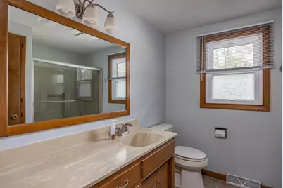 1087 Bethany Place, Ashwaubenon, WI 54304 - Photo 11