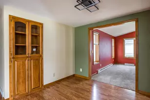 1087 Bethany Pl, Ashwaubenon, WI 54304 - Photo 9