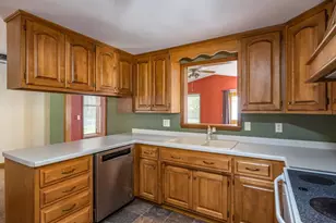 1087 Bethany Pl, Ashwaubenon, WI 54304 - Photo 5