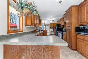 1841 Eagle Dr, Neenah, WI 54956 - Photo 27