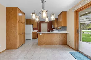 2298 Lost Dauphin Rd, De Pere, WI 54115 - Photo 11