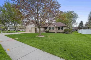 2298 Lost Dauphin Rd, De Pere, WI 54115 - Photo 49