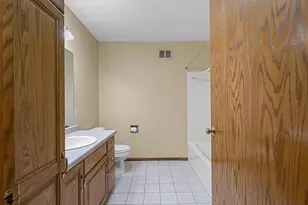 2298 Lost Dauphin Rd, De Pere, WI 54115 - Photo 23
