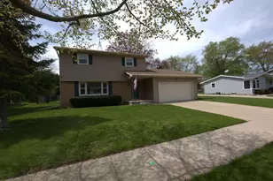 1235 S Westhaven Dr, Oshkosh, WI 54904 - Photo 47