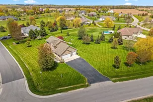 N1203 S Creek Dr, Greenville, WI 54942 - Photo 15