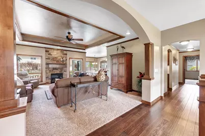 960 Springfield Drive, De Pere, WI 54115 - Photo 7