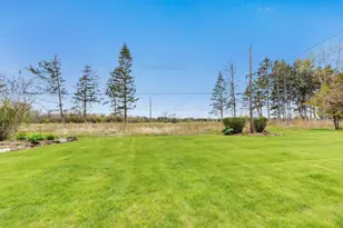 341 Rose Lawn Blvd, Green Bay, WI 54301 - Photo 33