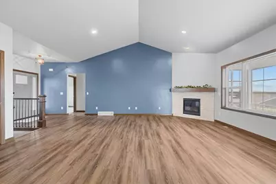 306 Ashtin Way, Hortonville, WI 54944 - Photo 21