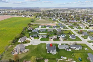 306 Ashtin Wy, Hortonville, WI 54944 - Photo 5