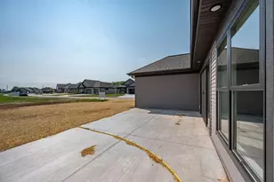 2025 Everett Dr, De Pere, WI 54115 - Photo 41