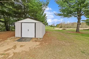 N10493 Caylor Rd, Wausaukee, WI 54177 - Photo 21